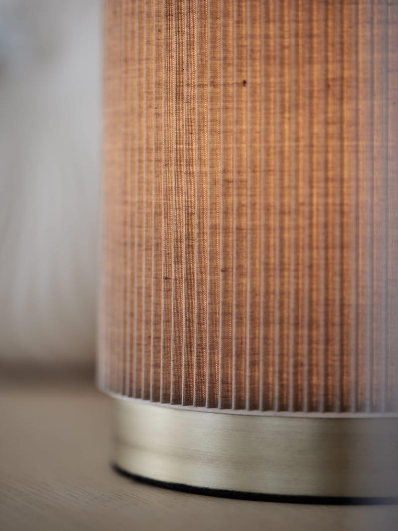 Bordslampa Dora 25 cm - Beige - Products - Belysning - Lampor & belysning inomhus - Sovrumslampa - Sänglampa - Sängbordslampa