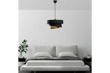 Taklampa Miwako Svart - Svart - Products - Belysning - Lampor & belysning inomhus - Taklampa & takbelysning - Pendellampa & hänglampa