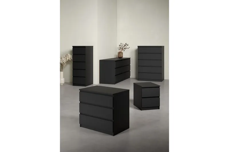 Salomns Byrå 77 cm - Svart - Products - Förvaring - Förvaringsmöbler - Byrå - Hallbyrå