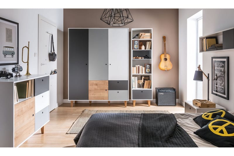 Concept Byrå Vit/Mörkgrå/Natur - VOX - Products - Förvaring - Förvaringsmöbler - Byrå