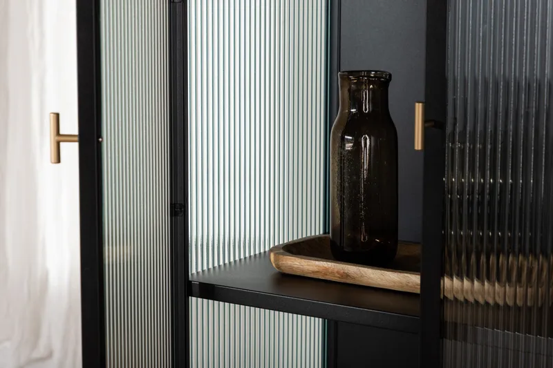 Garis Skåpsbyrå 70x40x160 cm - Svart - Products - Förvaring - Skåp - Förvaringsskåp