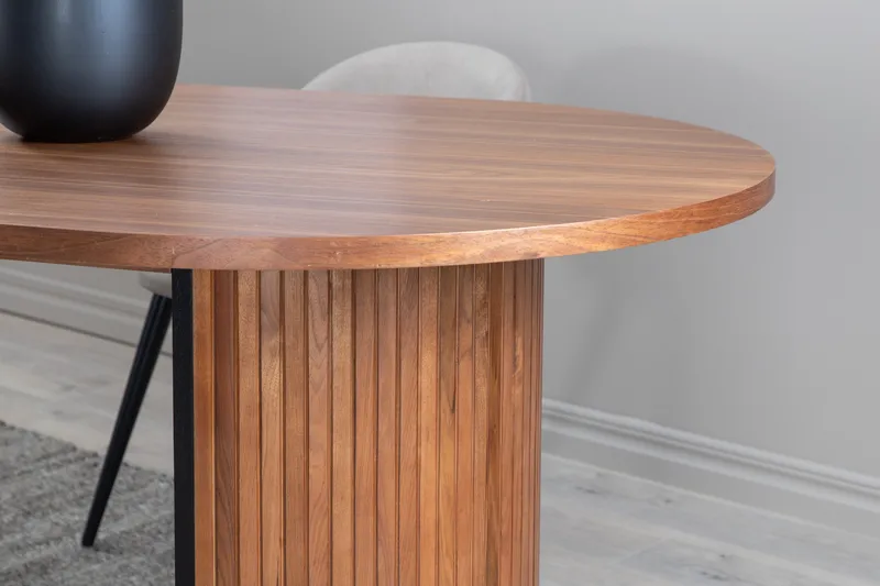 Bianca Matbord 200 cm Ovalt - Valnötsbrun - Products - Möbler - Bord & matgrupp - Matbord & köksbord