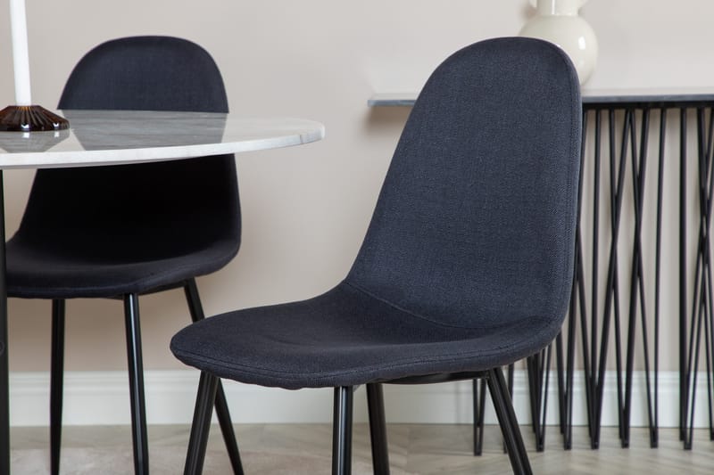Estelle Matgrupp 106 cm Rund med 4 Polar stolar - Svart - Products - Möbler - Bord & matgrupp - Matgrupp