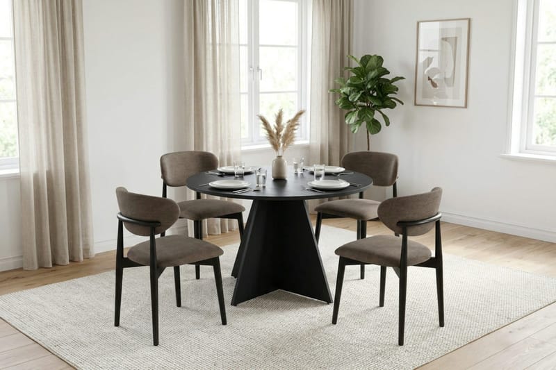 Vera Matgrupp runt 110 cm Svart med 4 Molly Matstolar - Svart - Products - Möbler - Bord & matgrupp - Matgrupp