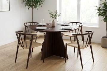 Vera Matgrupp runt 110 cm Valnöt med 4 Winston Matstolar - Valnöt - Products - Möbler - Bord & matgrupp - Matgrupp