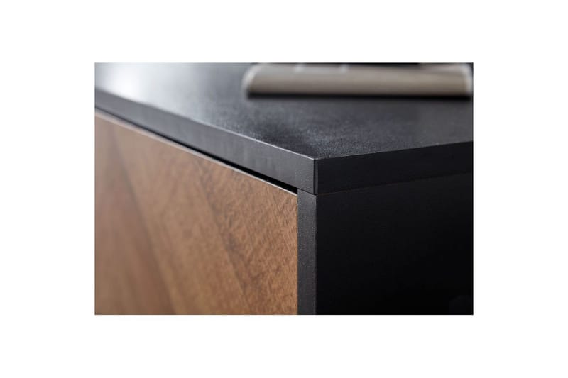 Lowboard Wohnling Ekfanerad med 2 dörrar Förvaringsbrickor Metallben Lantlig stil - Products - Möbler - TV- & Mediamöbler - Mediastativ & väggfäste - Tv-stativ & Tv-väggfäste