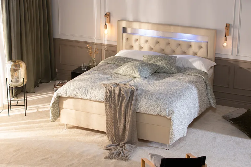 Alessia Komplett Sängpaket med Förvaring LED-belysning 180x200 cm - Beige - Products - Möbler - Säng - Säng med förvaring