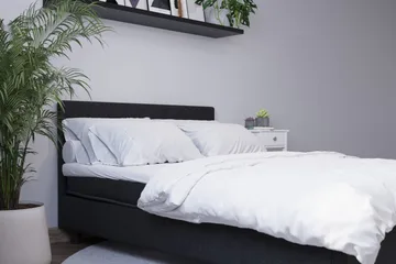 Billingen Komplett Sängpaket 180x200 cm - Svart - Products - Möbler - Säng - Kontinentalsäng