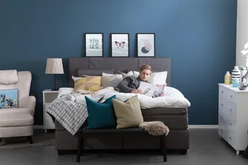 Sundborn Kontinentalsäng 180x200 cm - Grå - Products - Möbler - Säng - Kontinentalsäng