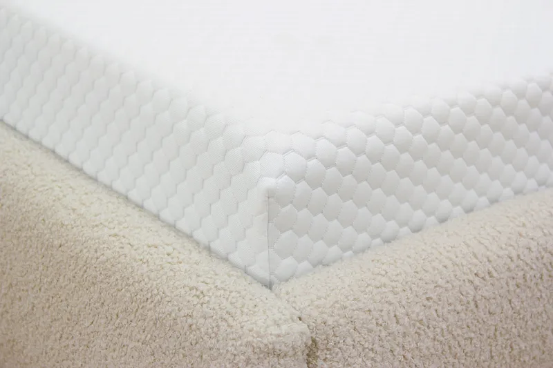 Teddy Komplett Sängpaket Sängram med Madrass 120x200 cm - Beige - Products - Möbler - Säng - Komplett sängpaket