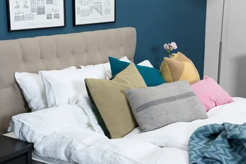 Wynne Kontinentalsäng 160x200Linoso - Beige - Products - Möbler - Säng - Kontinentalsäng