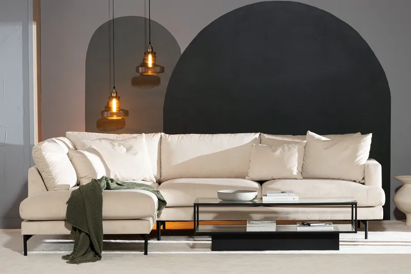 Menard Soffgrupp 4-sits Vänstervänd L-formad Schäslongsoffa + Stor Fåtölj i Manchester - Beige - Products - Möbler - Soffa - Soffgrupp