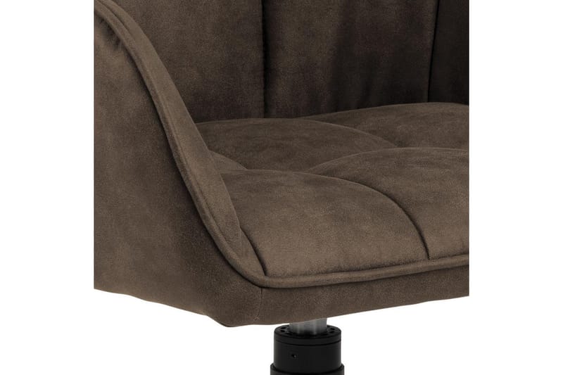 Harford Karmstol - Brun - Products - Möbler - Fåtölj & stolar - Karmstol