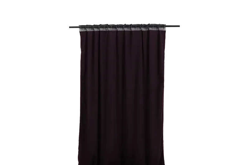 Mary Gardin 135x250 cm - Lila - Products - Textil & mattor - Gardiner - Gardinlängder - Kanallängd