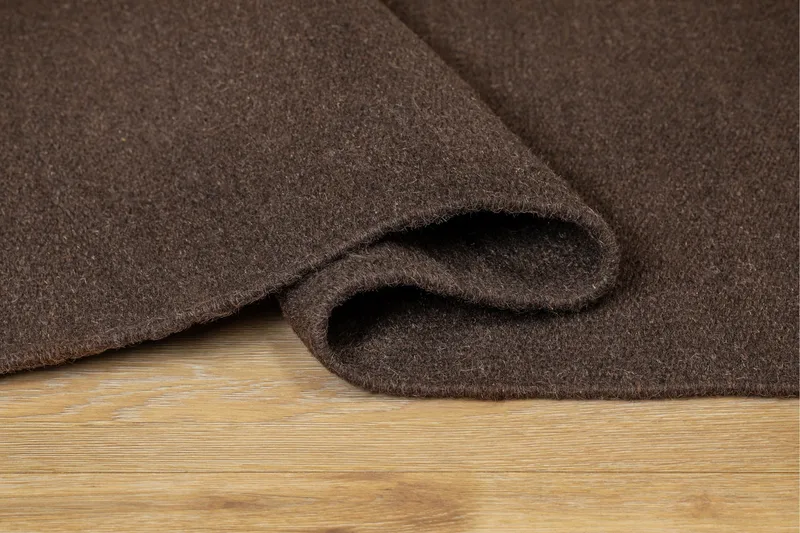 Vaxholm Ullmatta 240x340 cm Rektangulär - Brun - Products - Textil & mattor - Matta - Modern matta - Ullmatta