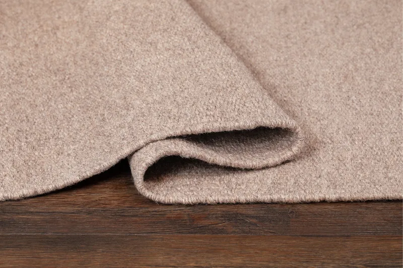 Vaxholm Ullmatta 300x400 cm Rektangulär - Sand - Products - Textil & mattor - Matta - Modern matta - Ullmatta