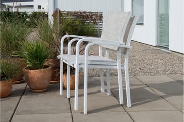 Hillerstorp Hånger Stapelstol Utomhus - Vit - Products - Utemöbler & utemiljö - Balkong & altan - Balkongmöbler - Balkongstol