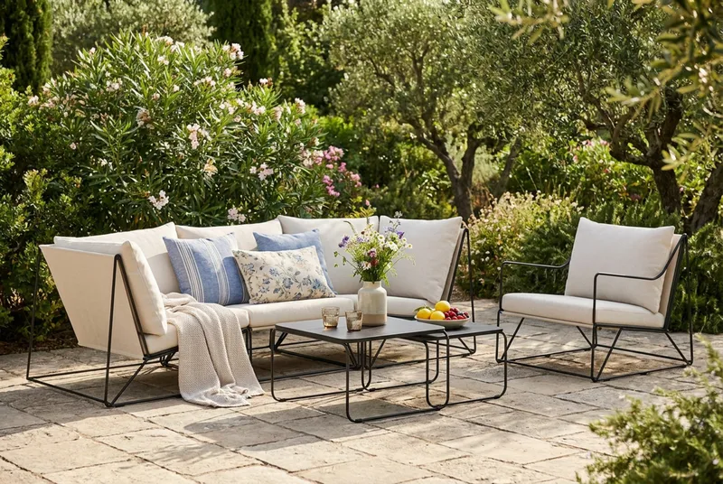 Usteryd utomhus rak 4-sits soffa med fåtölj - Svart/Beige - Products - Utemöbler & utemiljö - Loungemöbler - Loungeset & loungegrupp